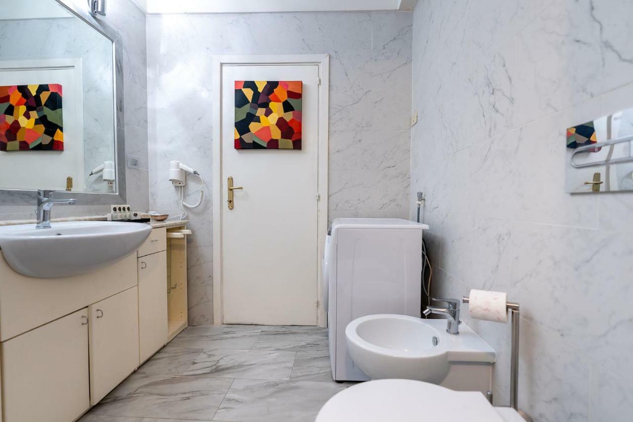P-Suite Plaza Roma Exterior foto